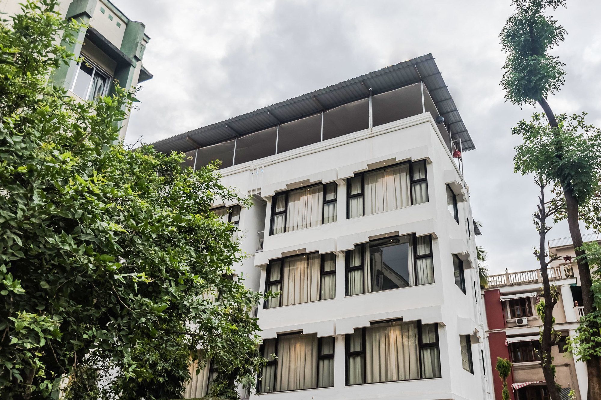 Oyo 78245 Collection O Hotel Crown Inn Navi Mumbai Exterior foto